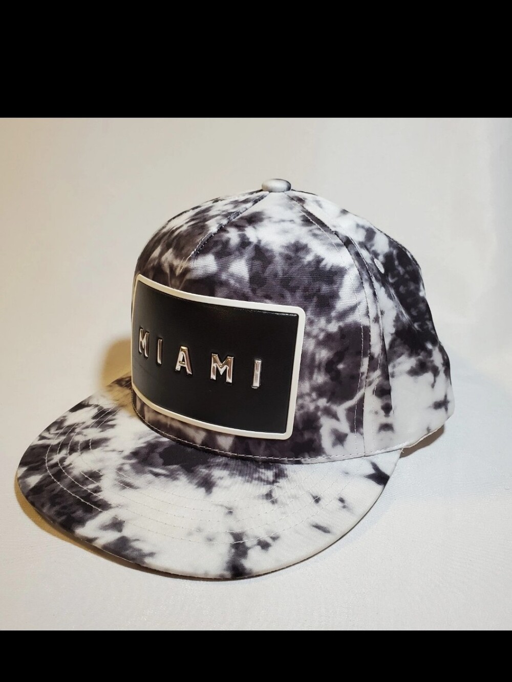 Robin Ruth Miami Hat Surf Style Snapback Tie-Dye Black White Cap